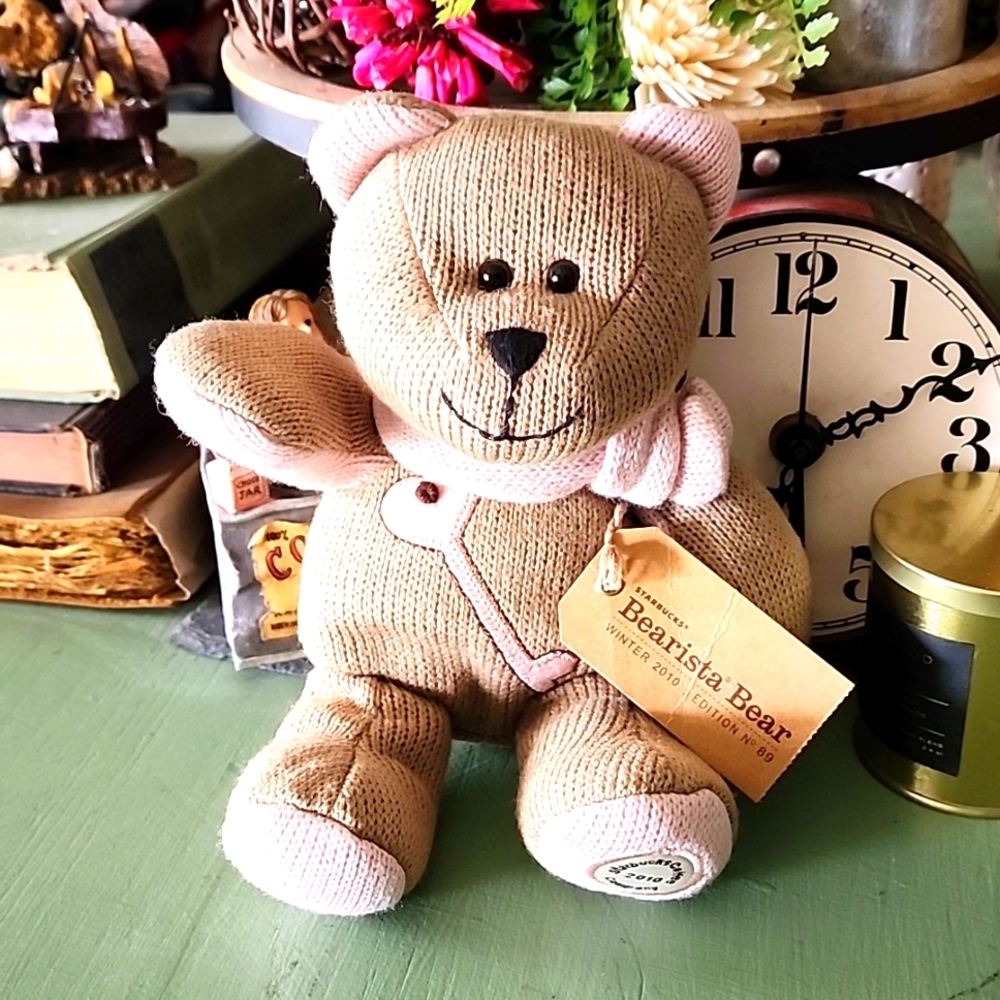 STARBUCKS Teddy Bear Key to My Heart Barista Bearista Winter 2010 edition 89.